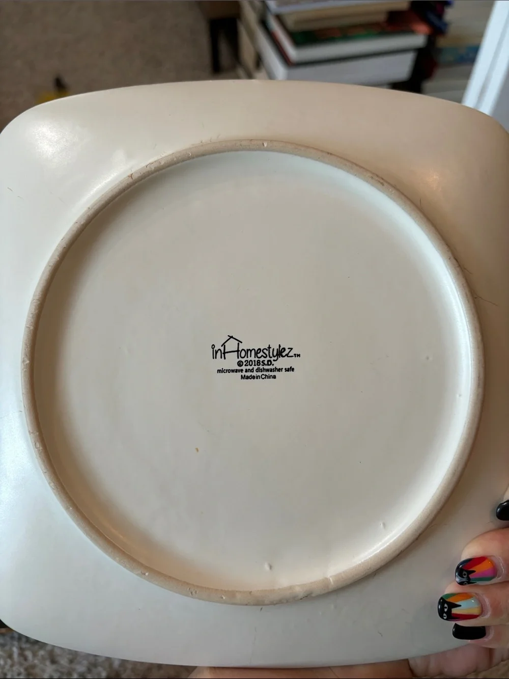 Inhomestylez skeleton and scaredy cat Halloween appetizer plates